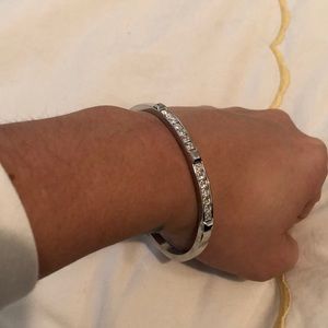Vince Camuto bracelet